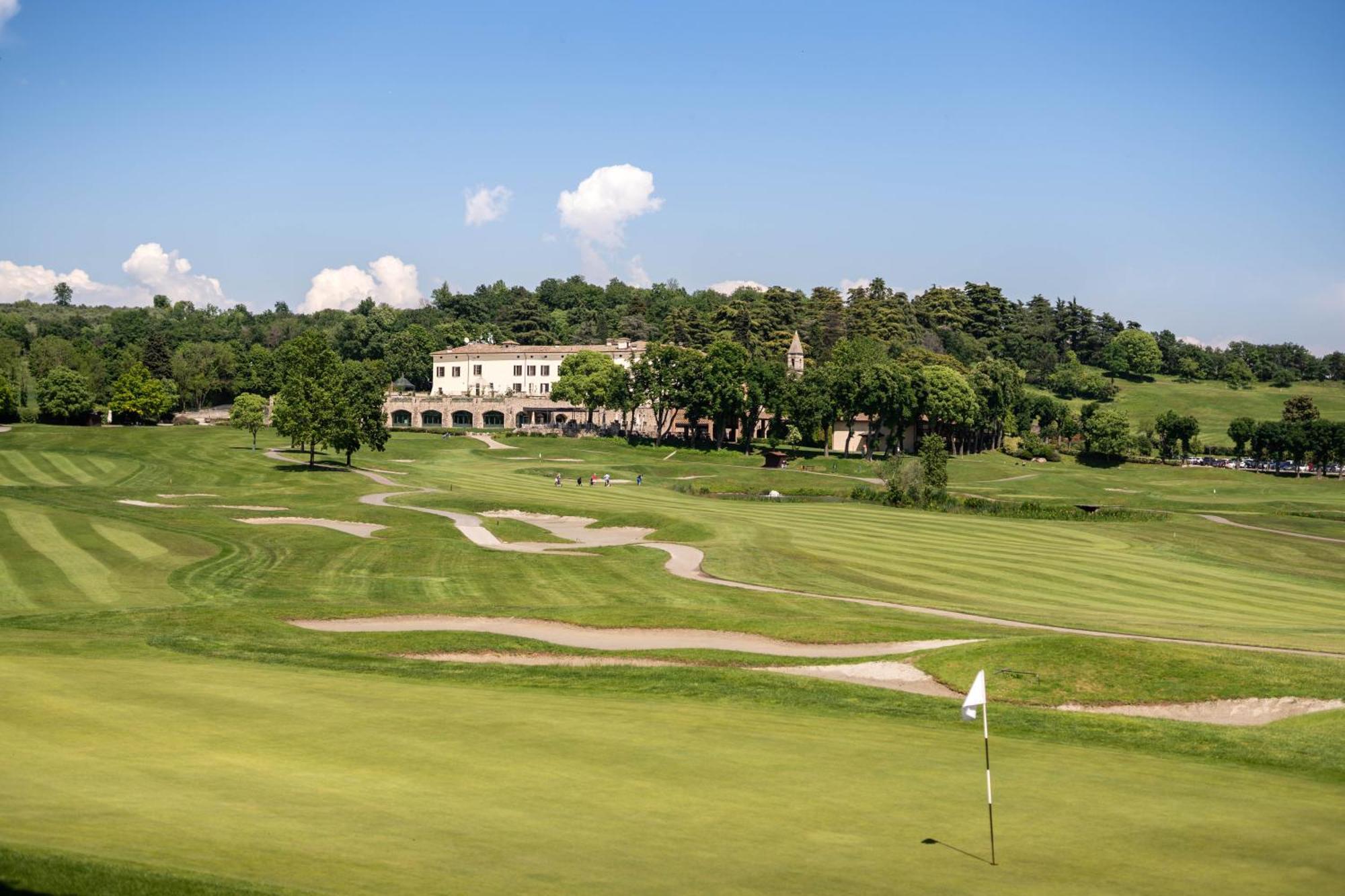Qc Termegarda Spa & Golf Resort Calvagese Della Riviera Luaran gambar