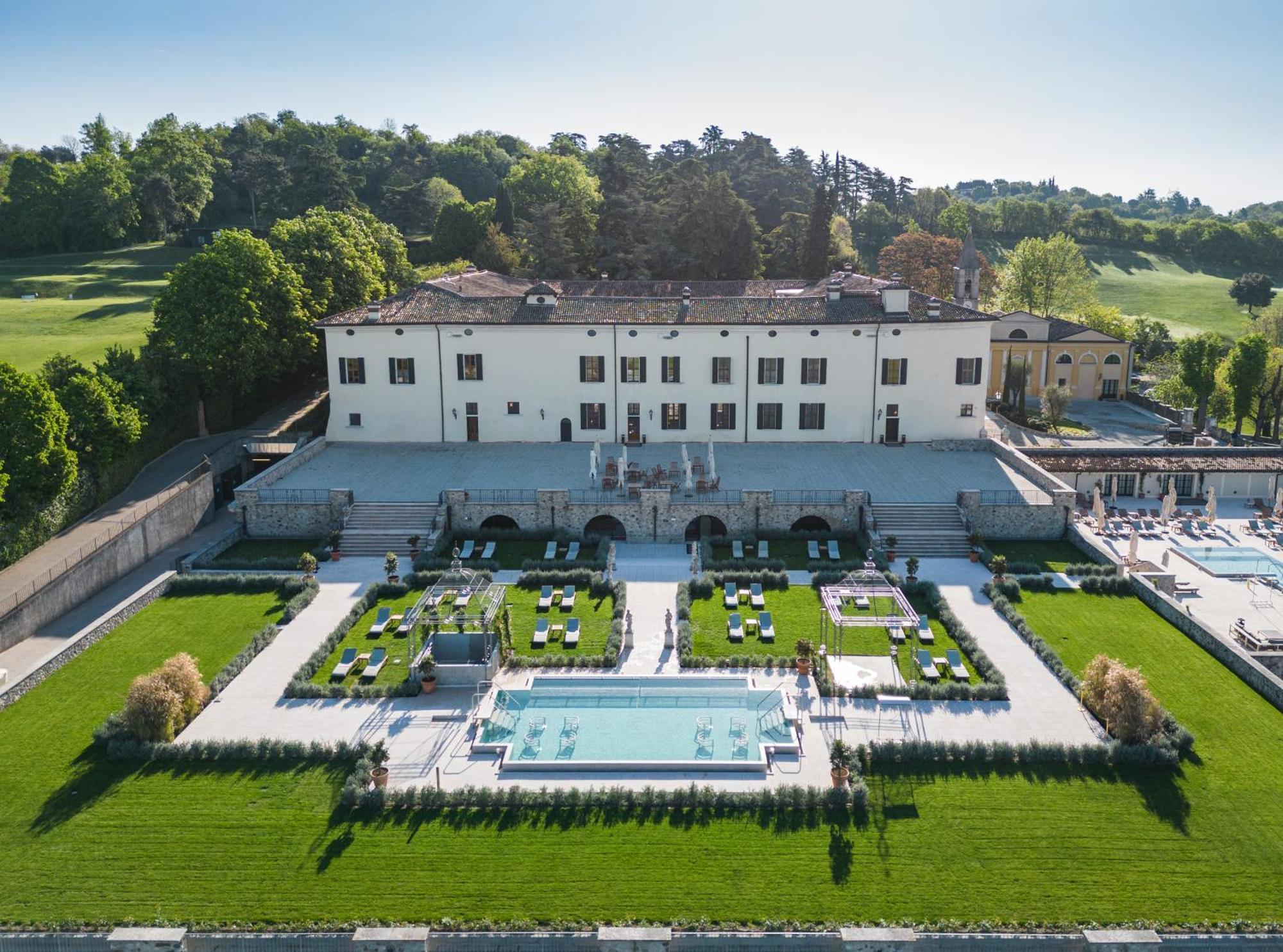Qc Termegarda Spa & Golf Resort Calvagese Della Riviera Luaran gambar